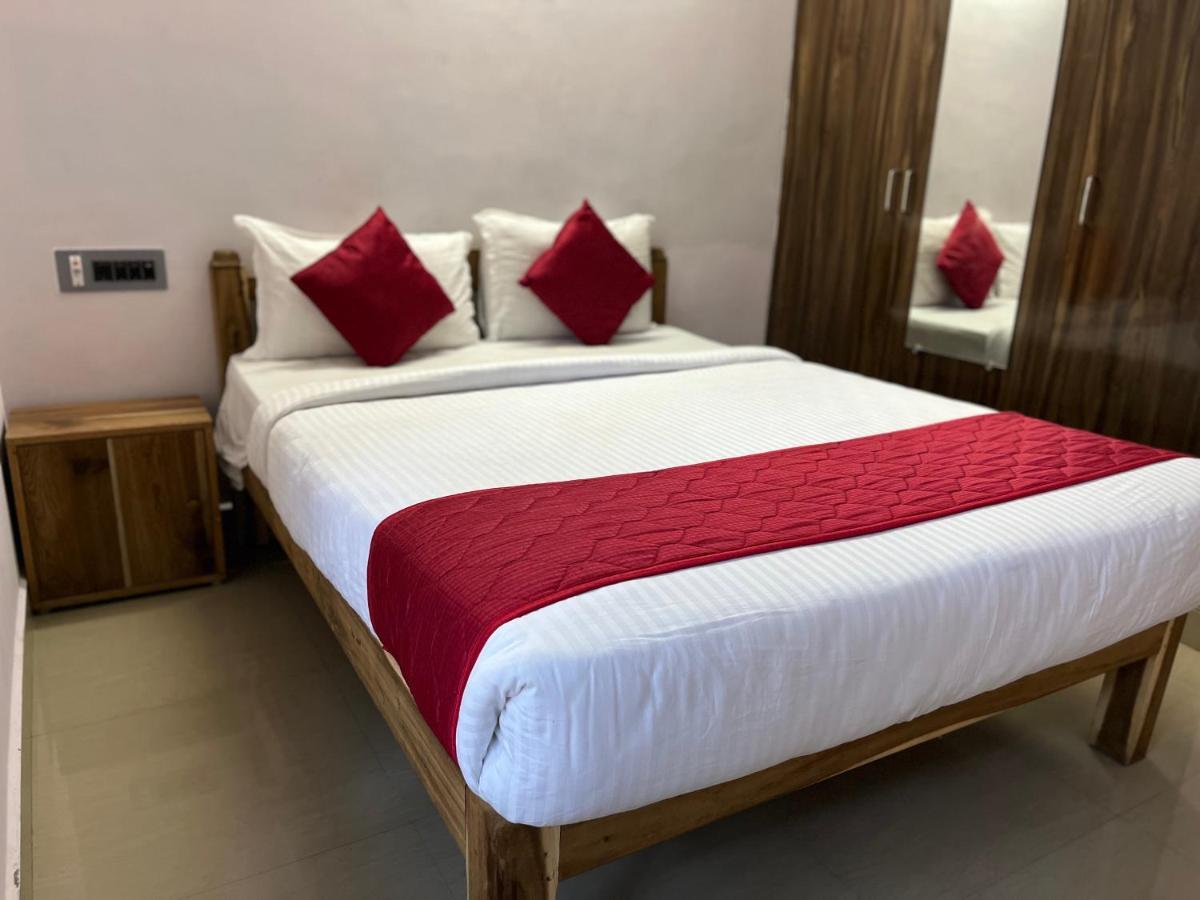 Tulip Villa 3Bhk 2Bhk And 1Bhk Located Near Chunnambar Boat House And Paradise Beach Pūrnānkuppam المظهر الخارجي الصورة