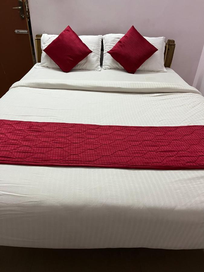 Tulip Villa 3Bhk 2Bhk And 1Bhk Located Near Chunnambar Boat House And Paradise Beach Pūrnānkuppam المظهر الخارجي الصورة